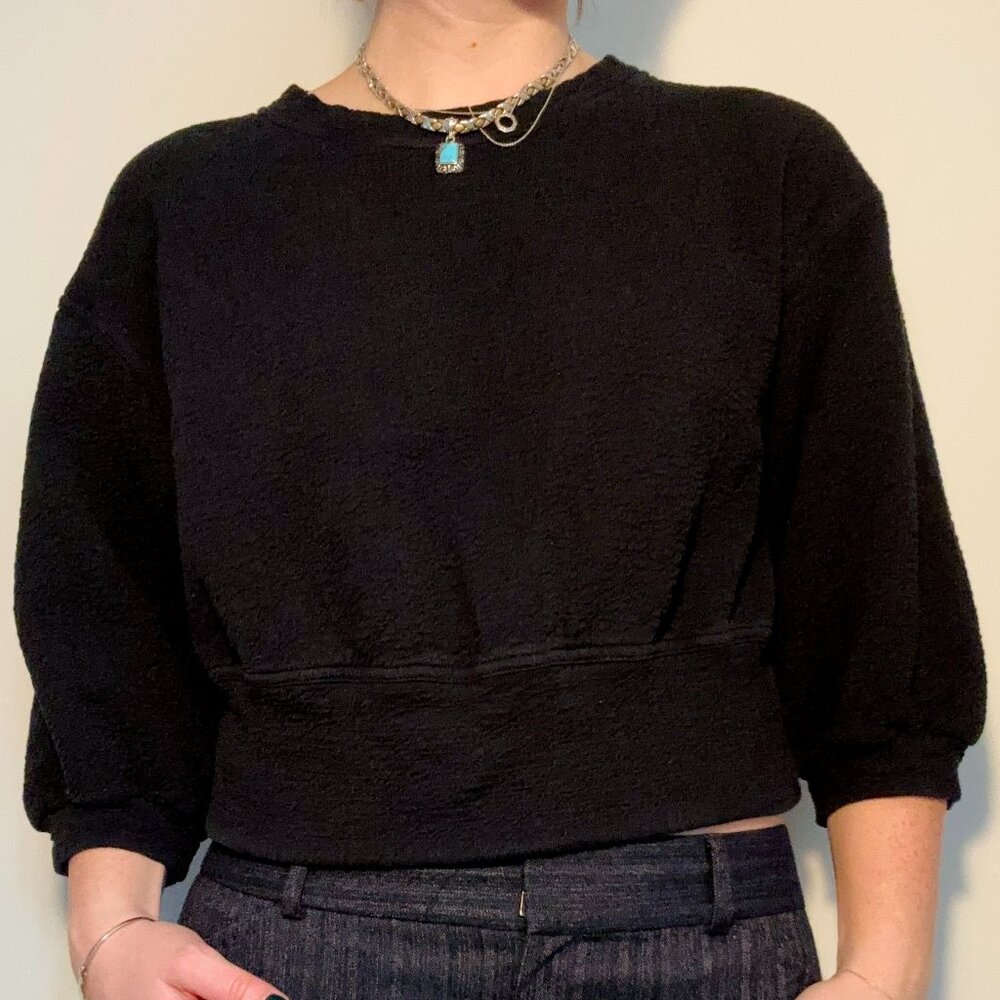 Lululemon quarter sleeve black sweatshirt